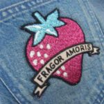 グッチ 557960 ストロベリー 刺繍 デニム パンツ 買取実績 画像