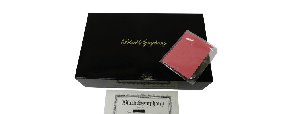 クロムハーツ 箱・クロス画像