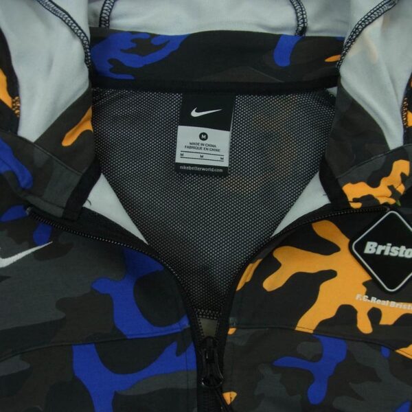 FCRB SP140902A41 迷彩 カモフラ柄 ジップアップ パーカー フーディー 買取実績 画像