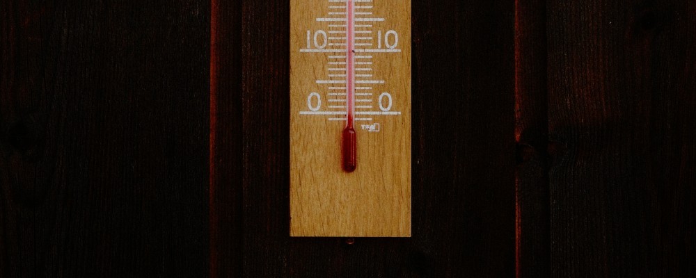 壁掛け温度計画像