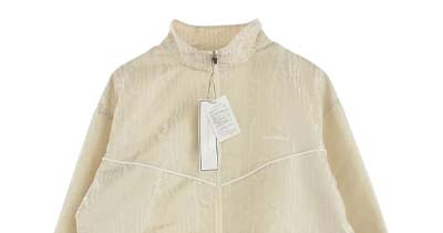 ジョンローレンスサリバンの高価買取ポイント タグなどの付属品も一緒に送る 画像