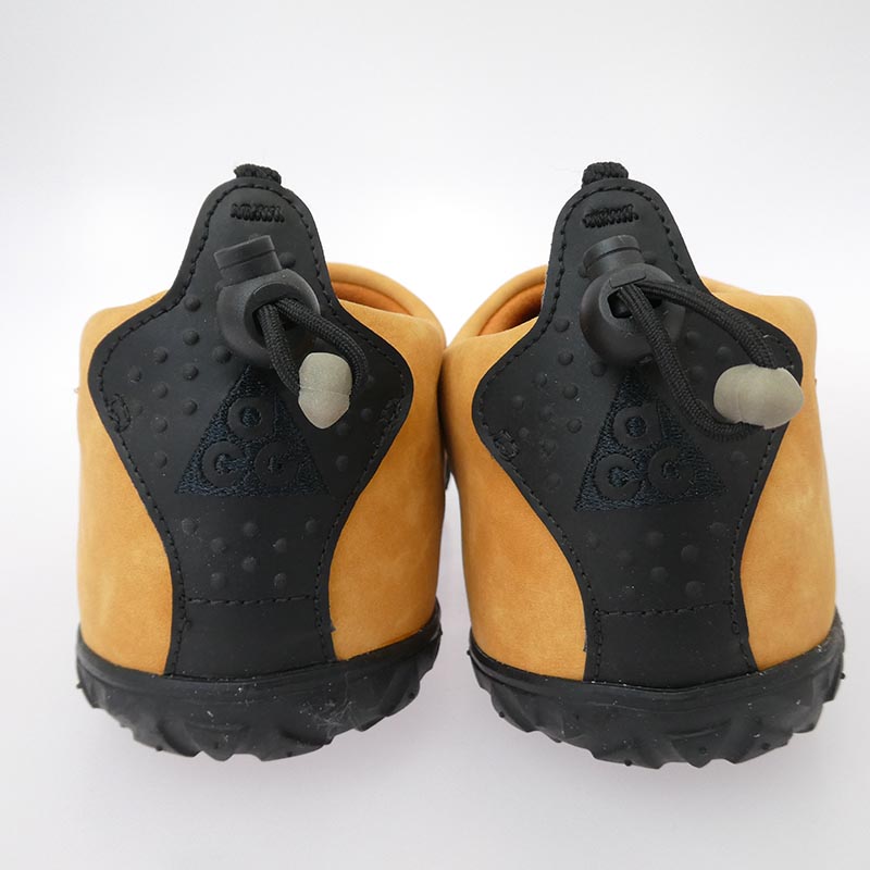 ナイキ FV4569-200 ACG エーシージー Moc PRM Russet モック プレミアム ラセット スリッポン スニーカ 買取実績 画像