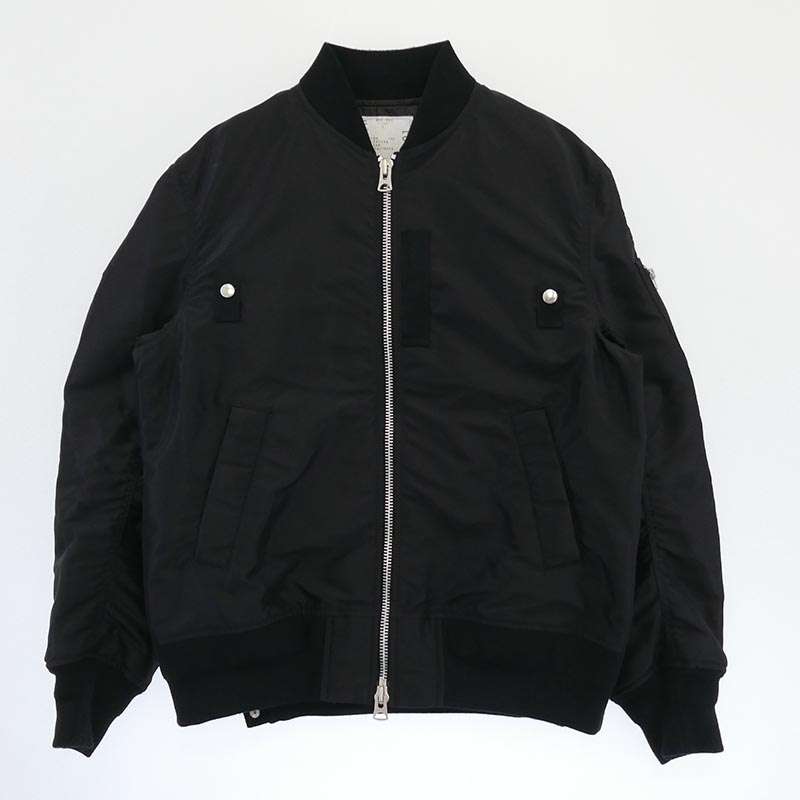サカイ Nylon Twill Blouson 買取実績