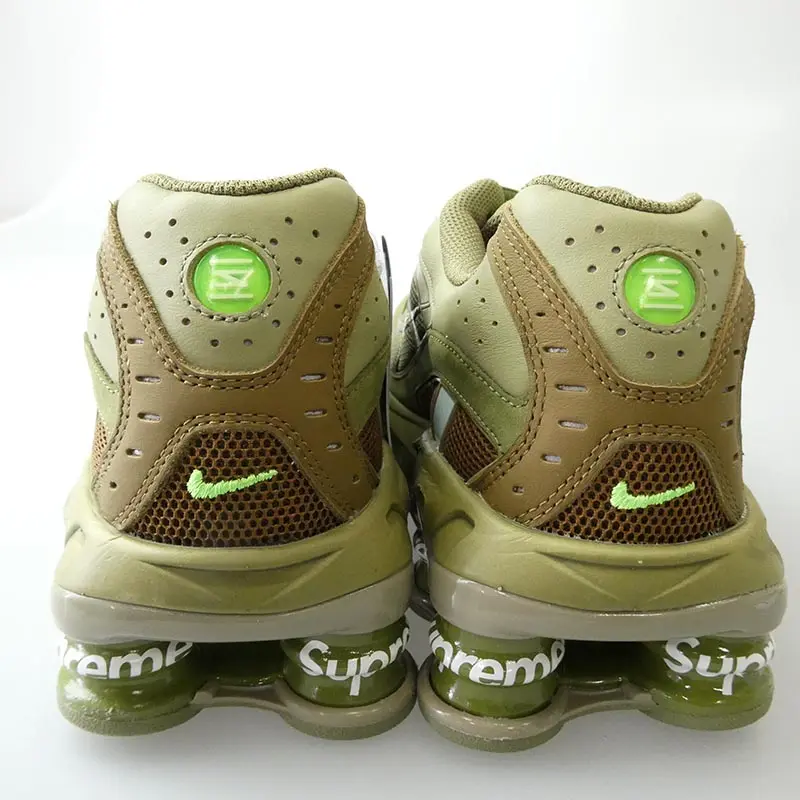 シュプリーム DN1615-200 【フェイクバスターズ鑑定済み】Shox Ride 2