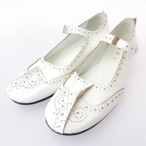 タオ コムデギャルソン 25AW TZ-K108-001 ウィングチップ ストラップ フラットシューズ レザー パンプス 買取実績