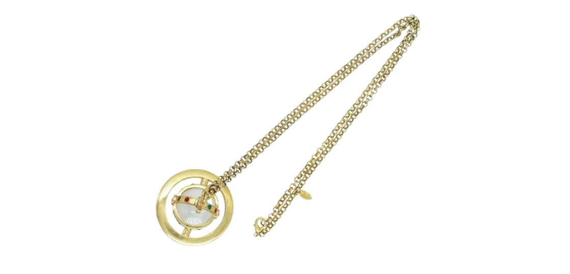 ヴィヴィアンウエストウッド オーブ ラインストーン ネックレス 買取実績