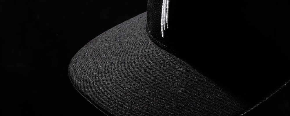 CH トラッカー キャップ RS3刺繍 ブラック系 アップ画像