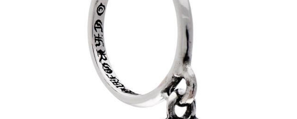 クロムハーツ　ダガーピアス　アップ画像