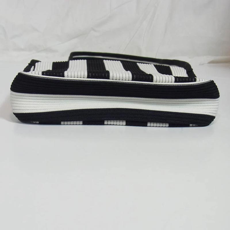 マリメッコ 94146 ニット ストライプ ロゴ刺繍 ショルダー バッグ 買取実績 画像