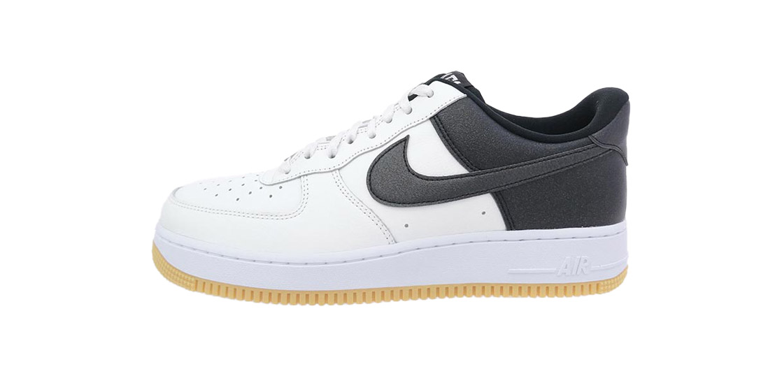 ナイキ Air Force 1 Low 07 LV8 Summit White Black Metallic Silver AF1  買取実績