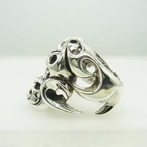 TENDERLOIN テンダーロイン 【新品仕上げ済】T-SKULL BORNEO RING ボルネオ スカル リング シルバー系 19~20号 19~20号の買取実績 画像