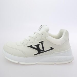 ルイヴィトン 25AW 1AHSTF LV クラッシック スニーカー LVロゴ ローカットスニーカー 買取実績 画像