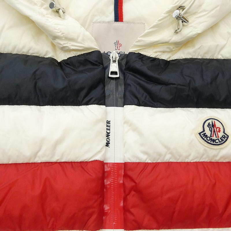 モンクレール F10911A1140 C0453 モンクレールジャパンタグ TIMOTHE GILET ワッペン フーデッド ダウンベスト 買取実績 画像
