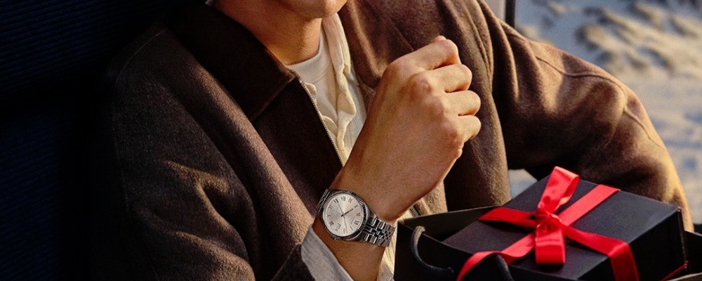 TISSOT　男性モデル着用画像