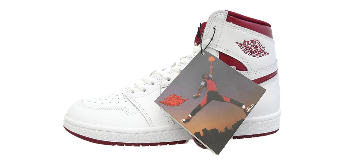 ナイキ BQ4422-161 Air Jordan 1 High 85 Metallic Burgundy 買取実績