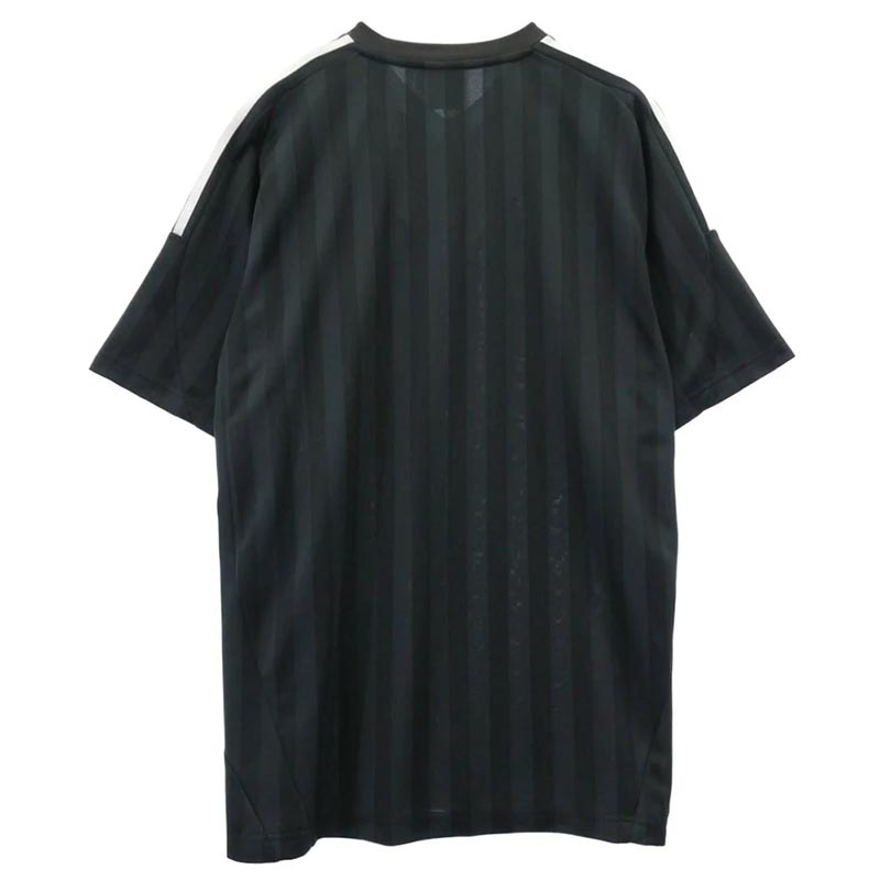 バレンシアガ 23SS 723663 TNV13 x adidas アディダス オーバーサイズ サッカー 半袖 ゲームシャツ Tシャツ 買取実績 画像