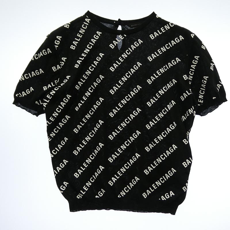 バレンシアガ 695449 T3234 Mini Allover Logo Sweater 買取実績