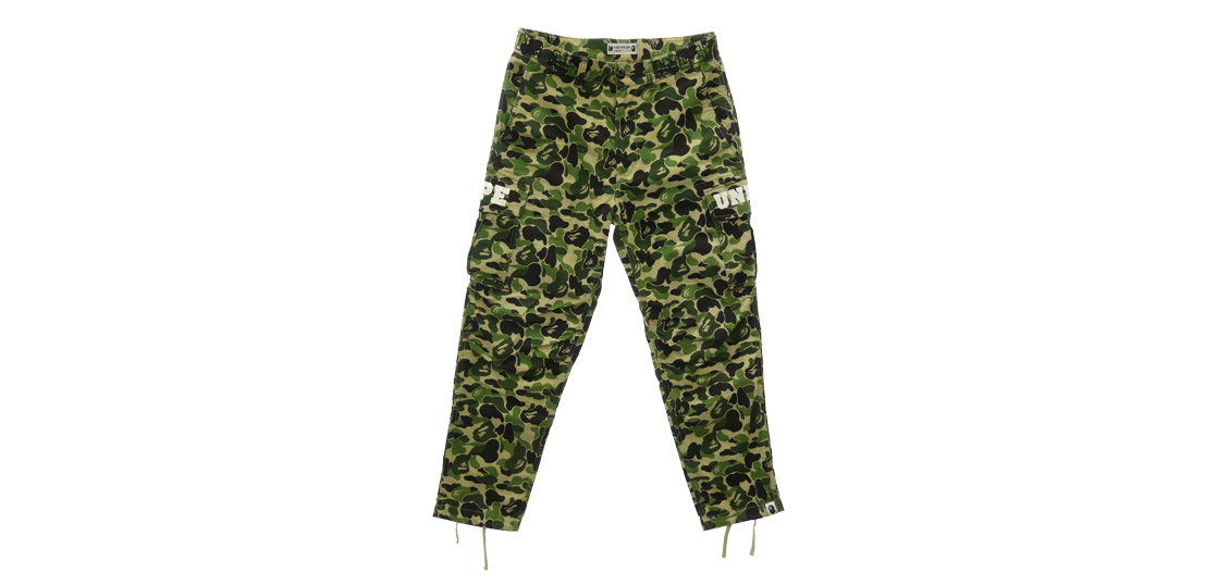 アベイシングエイプ 001PTE231903X × UNDEFEATED アンディフィーテッド ABC 6POCKET PANTS 買取実績