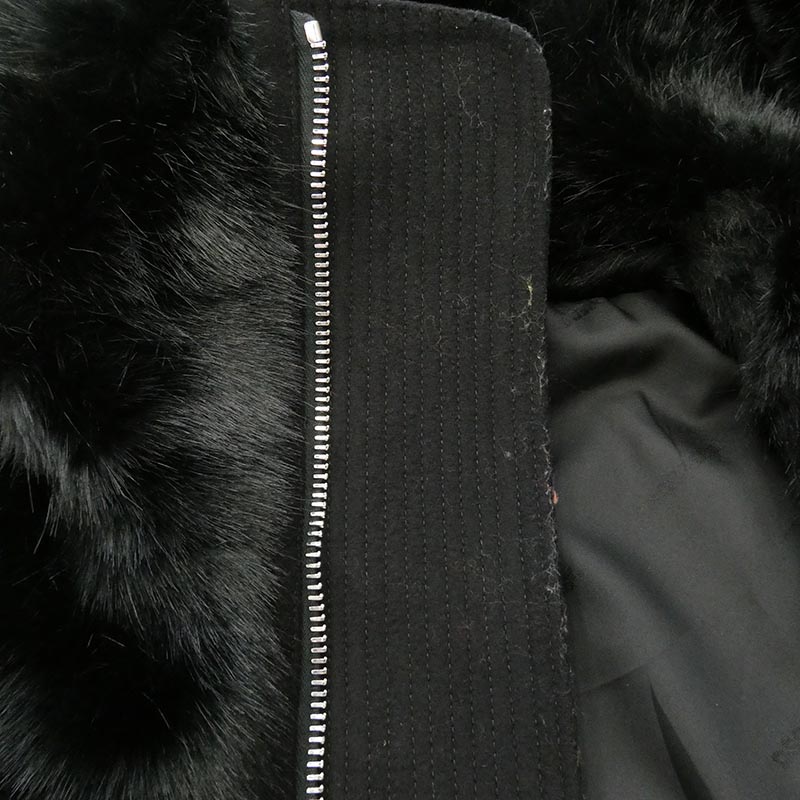 ディースクエアード 18AW S75FB0078 フェイクファー ベスト 買取実績 画像