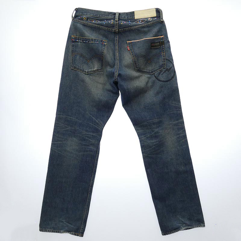 フラグメントデザイン FM505-0056 × Levis 505 Fenom DISCO リーバイス バック サンダー プリント スワロフスキー ラインストーン ウオッシュド デニムパンツ ジーンズ 買取実績 画像