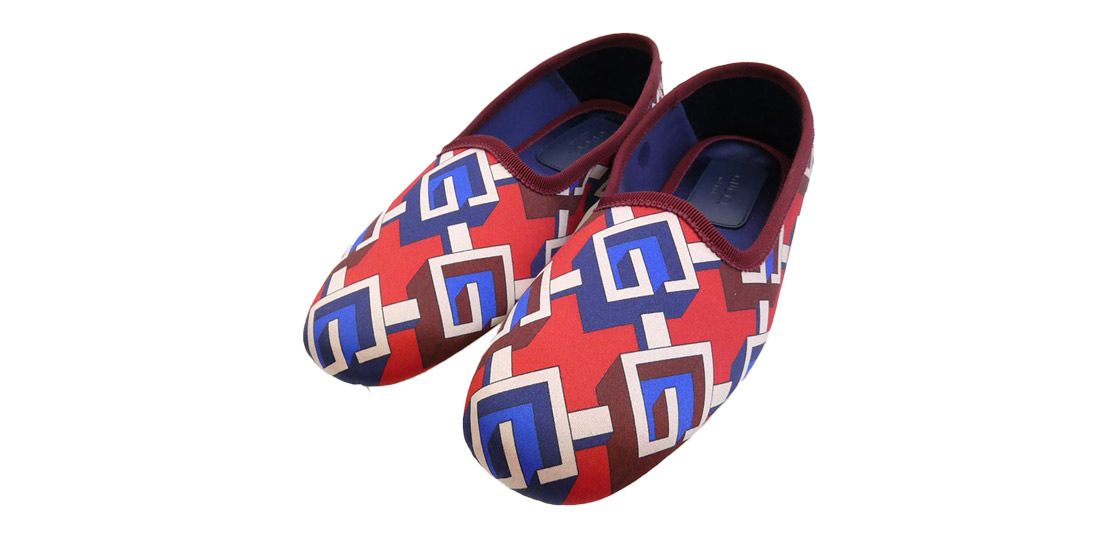 グッチ 66238920T106499 Geometric G Print Slipper 買取実績