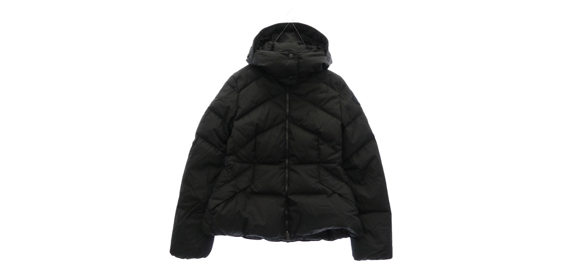モンクレール 20AW F20931A54600 C0068 ALOES GIUBBOTTO  ダウンジャケット 買取実績