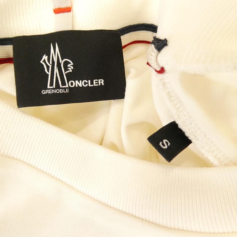 モンクレール 23SS I10978C00005 83927 GRENOBLE グルノーブル T-SHIRT MANICA CORTA ラバー ロゴ ヘビーウェイト 半袖 Tシャツ 買取実績 画像