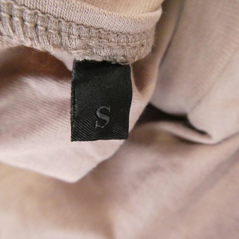 モンクレール 24AW J20918C00002 89A17 SS T-SHIRT ラバー ロゴ ワッペン バック 縦ロゴ プリント 半袖 Tシャツ 買取実績 画像