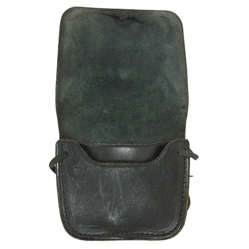 ゴローズ SADDLE LEATHER コンチョ付き レザー メディスン バッグ 買取実績 画像