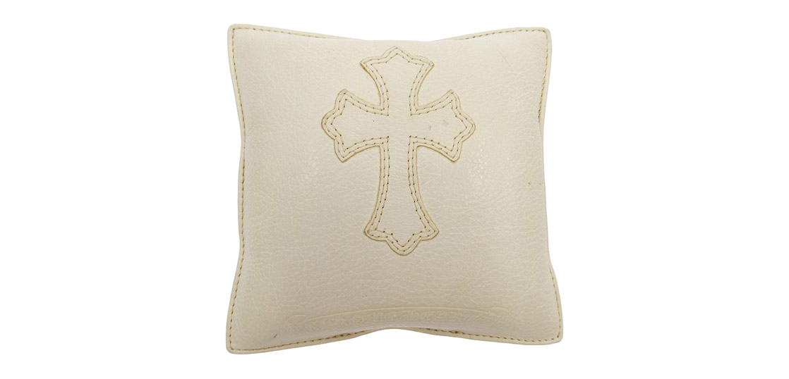クロムハーツ（原本無） PAPER WEIGHT LEATHER PILLOW CHクロスパッチ 買取実績