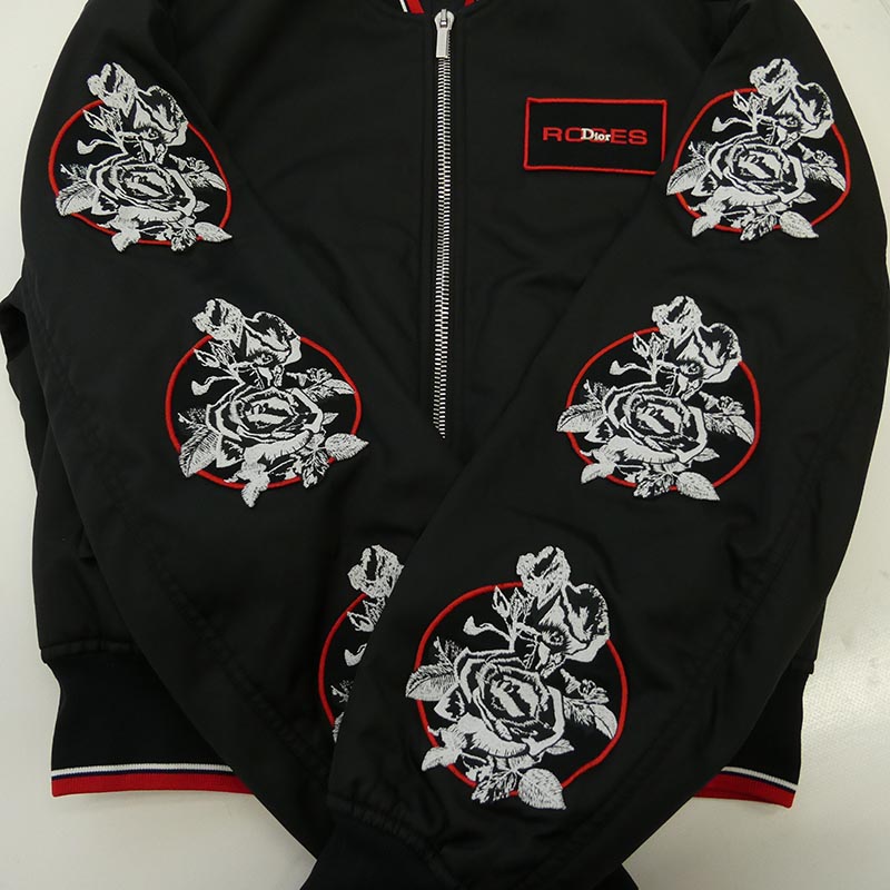 ディオール 18SS 733C454M3962 Roses Patches Jacket ローズパッチ 中綿入り MA-1 ブルゾン ボンバージャケット スタジアム ジャケット スタジャン 買取実績 画像