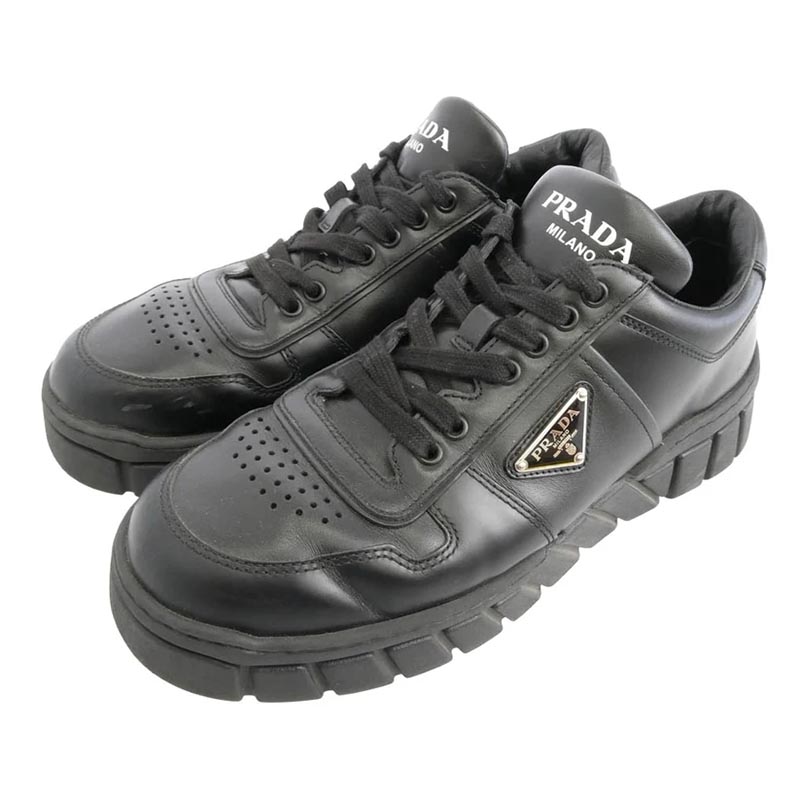 プラダ 2EE378 BLACK LEATHER SNEAKER トライアングルロゴ レザー ローカット スニーカー 買取実績 画像