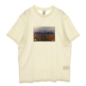 シュプリーム 22AW DO6860-133 × NIKE ACG ナイキ ACG Grid Tee フォトプリント Tシャツ 半袖 カットソー 買取実績 画像
