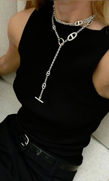 エルメス　ファランドール　ロングネックレスコーディネート画像