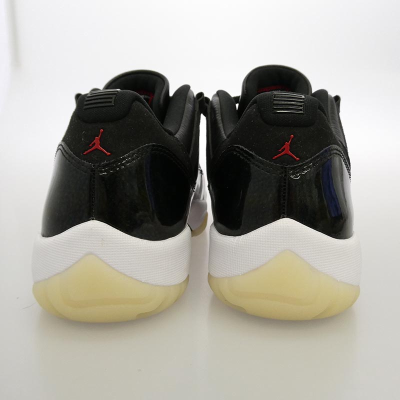 ナイキ ジョーダン AV2187-001 Air Jordan 11 Low AJ11 エアジョーダン11 72-10 ローカット スニーカー 買取実績 画像