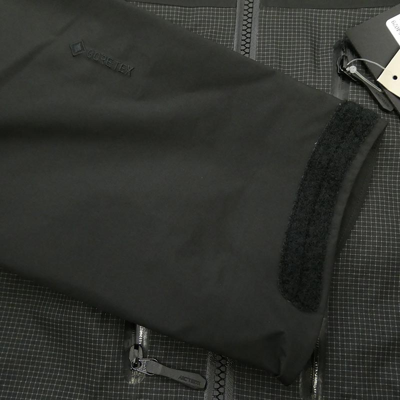 アークテリクス 23AW X000006454 Alpha Jacket Men's GORE-TEX アルファ ジャケット メンズ ゴアテックス マウンテン パーカー フード シェル ジャケット 買取実績 画像