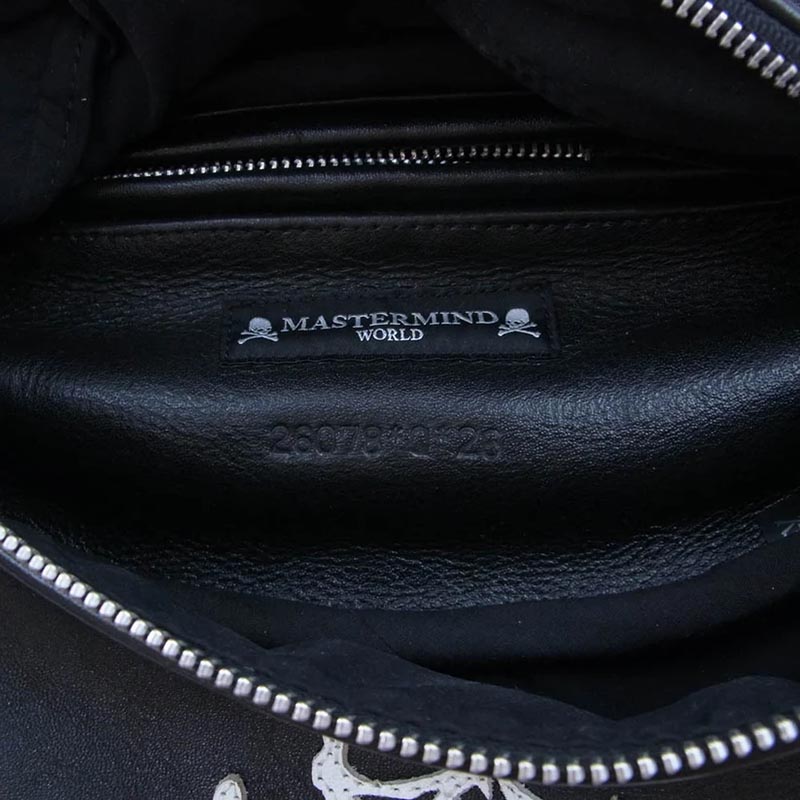 マスターマインドジャパン MW24C13-BA100 × VANSON BONE FUNNY PACK CUSTOM バンソン レザー スカル ボディバッグ ショルダーバッグ 買取実績 画像