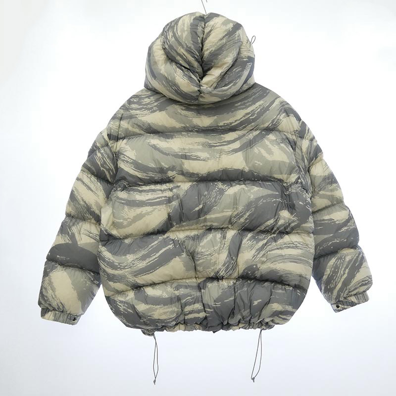 モンクレール HYKE ハイク H209K1A00001 Galenstock Short Down Puffer Jacket ハイク ガレンストック 迷彩柄 カモフラージュ ショート ダウン ジャケット 買取実績 画像