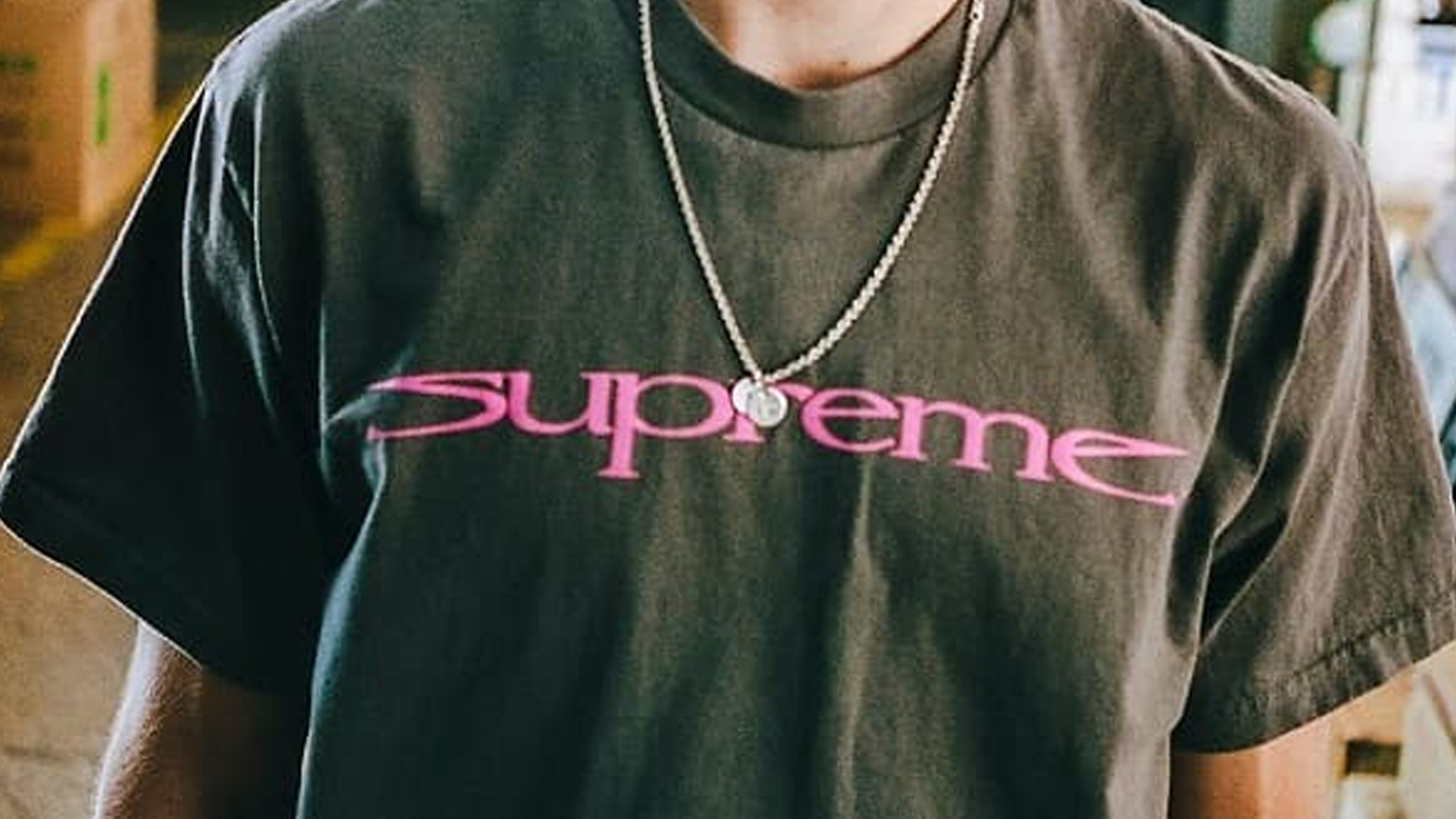 【買取店が解説】Supremeの売却を断られたら?主な理由と別の店で売れる可能性・次の対応 アイキャッチ画像