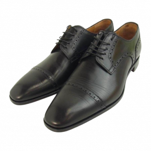 Christian Louboutin クリスチャンルブタン 1160722 COUSIN CHARLES FLAT CALF パンチドキャップトゥ レザー シューズ 買取実績