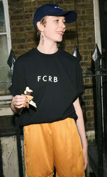 ブリストル (F.C.Real Bristol)コーディネート紹介 ブリストル×レディース 画像