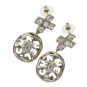 シャネル ピアス 19A ココマーク ビジュー ロゴプレート 買取実績