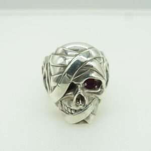 ジャスティンデイビス SRJ552 MUMMY DEAREST マミー スカル ストーンアイ リング S.RUBY/BLACK FINISH 買取実績