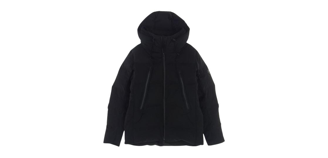 デサント DAMWGK30U マウンテニア 水沢 ダウンジャケット 買取実績