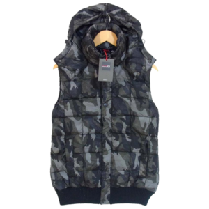 エイケイエム ×  デュベティカ カモ ダウンベスト 買取実績