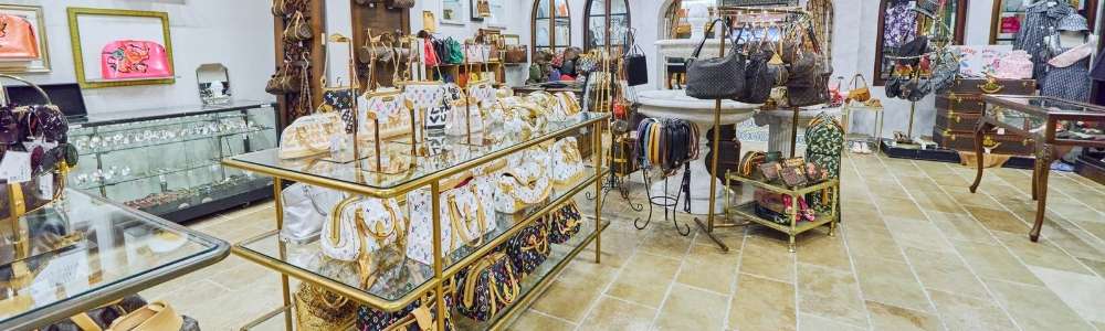 アモーレ全5店舗完全ガイド|専門店舗詳細 AMORE Vintage Aoyama(青山店)画像