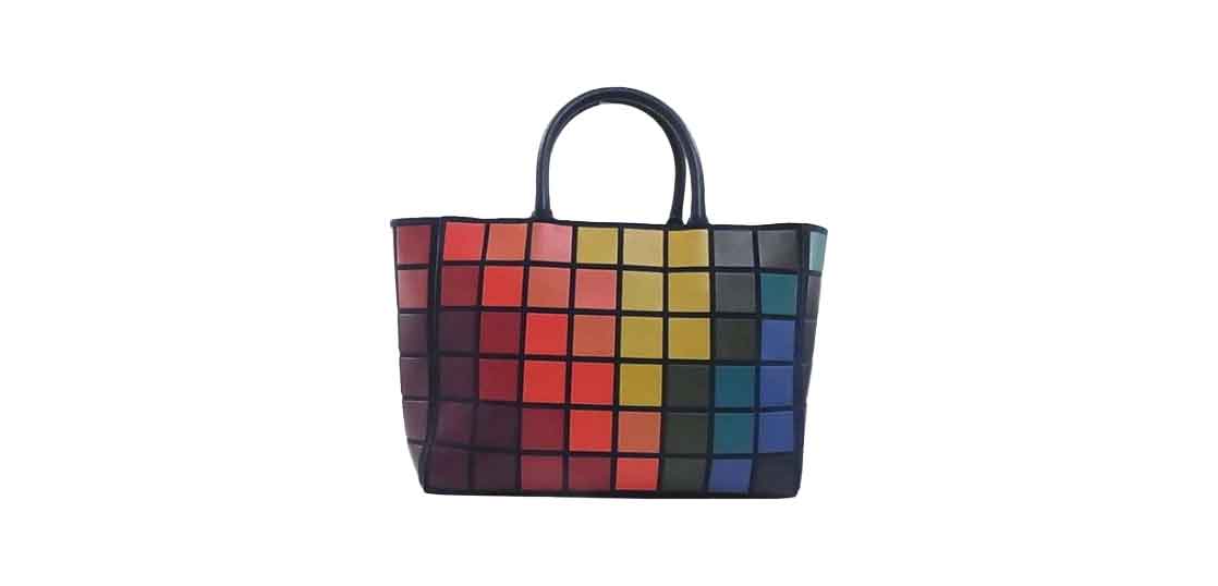 アニヤハインドマーチ Ebury Small Giant Pixels トートバッグ 買取実績