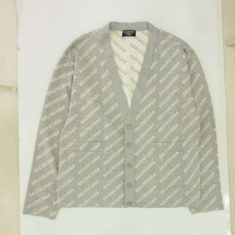 バレンシアガ 22AW 699822 T3233 Mini Allover Logo Cardigan ミニ オールオーバーロゴ カーディガン 買取実績 画像