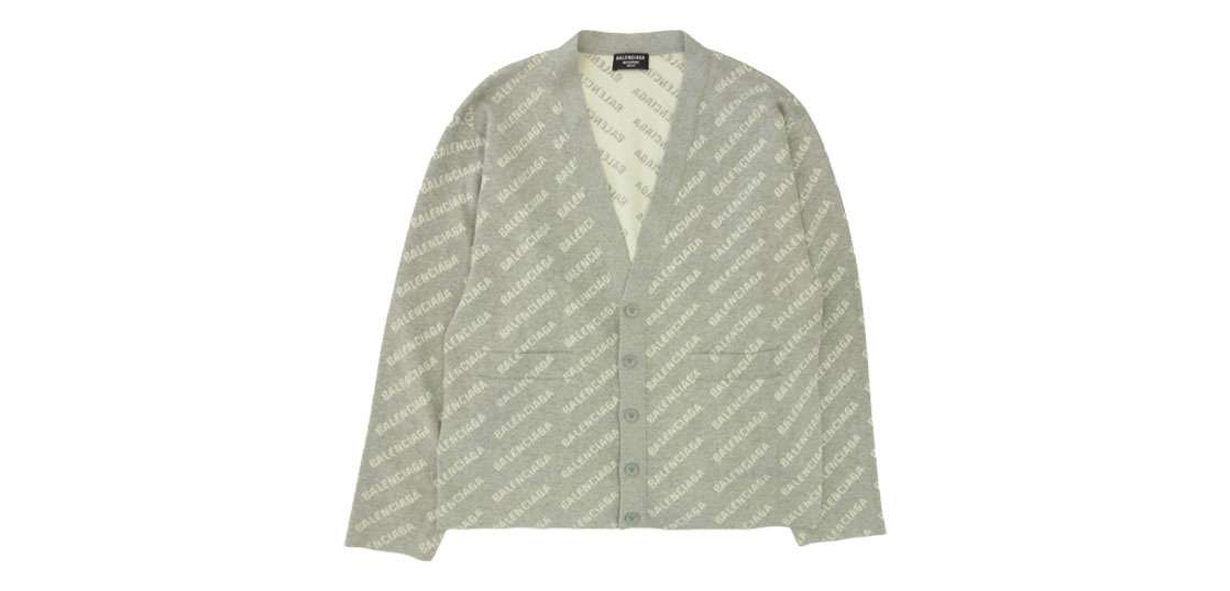 定価23万↑バレンシアガ ALLOVER LOGOcardigan カーディガン 定価23万↑バレンシアガ ALLOVER LOGOcardigan カーディガン