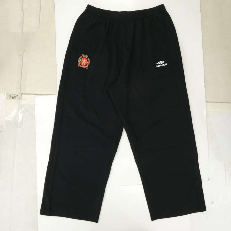 バレンシアガ 24SS 777708 TPVW3 Soccer Baggy Sweatpants 買取実績